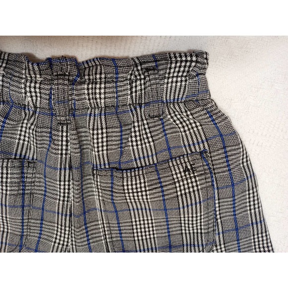 American Eagle shorts size 4 black white blue plaid high rise double button 3" - Picture 6 of 7
